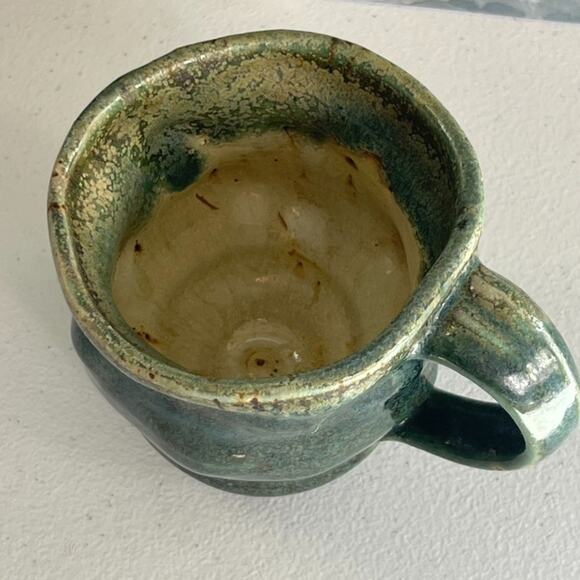 Studio Art Pottery Mug 3.5" Stoneware Green Speckled Lumpy - Picture 5 of 10